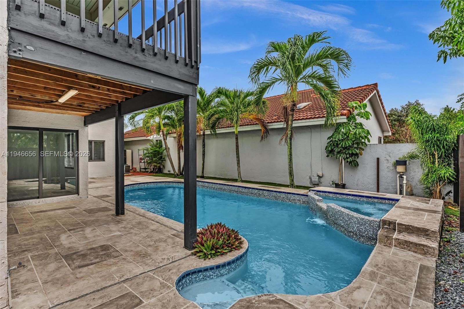 17532 NW 61st Ct N Hialeah, FL 33015