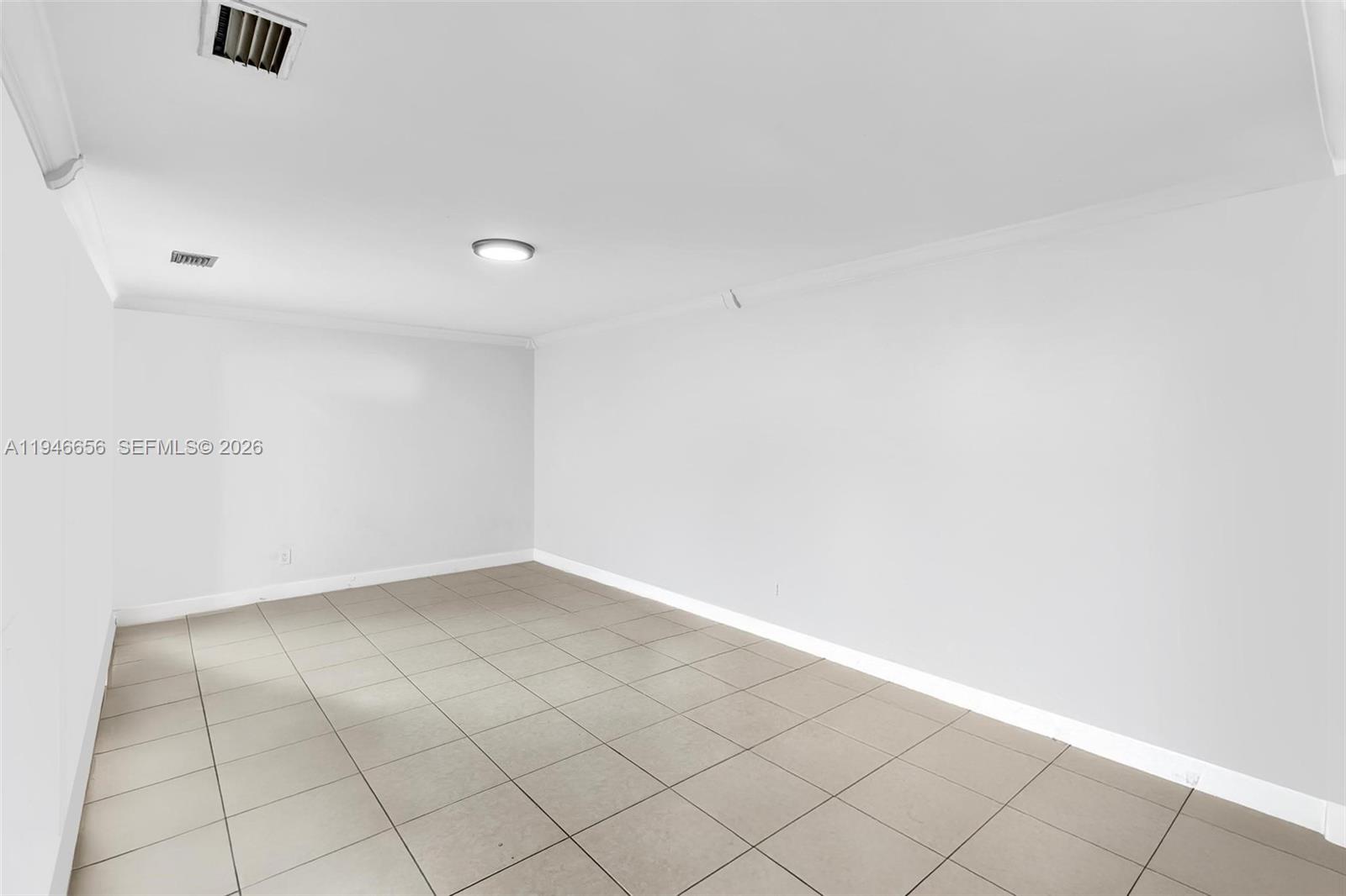 17532 NW 61st Ct N Hialeah, FL 33015