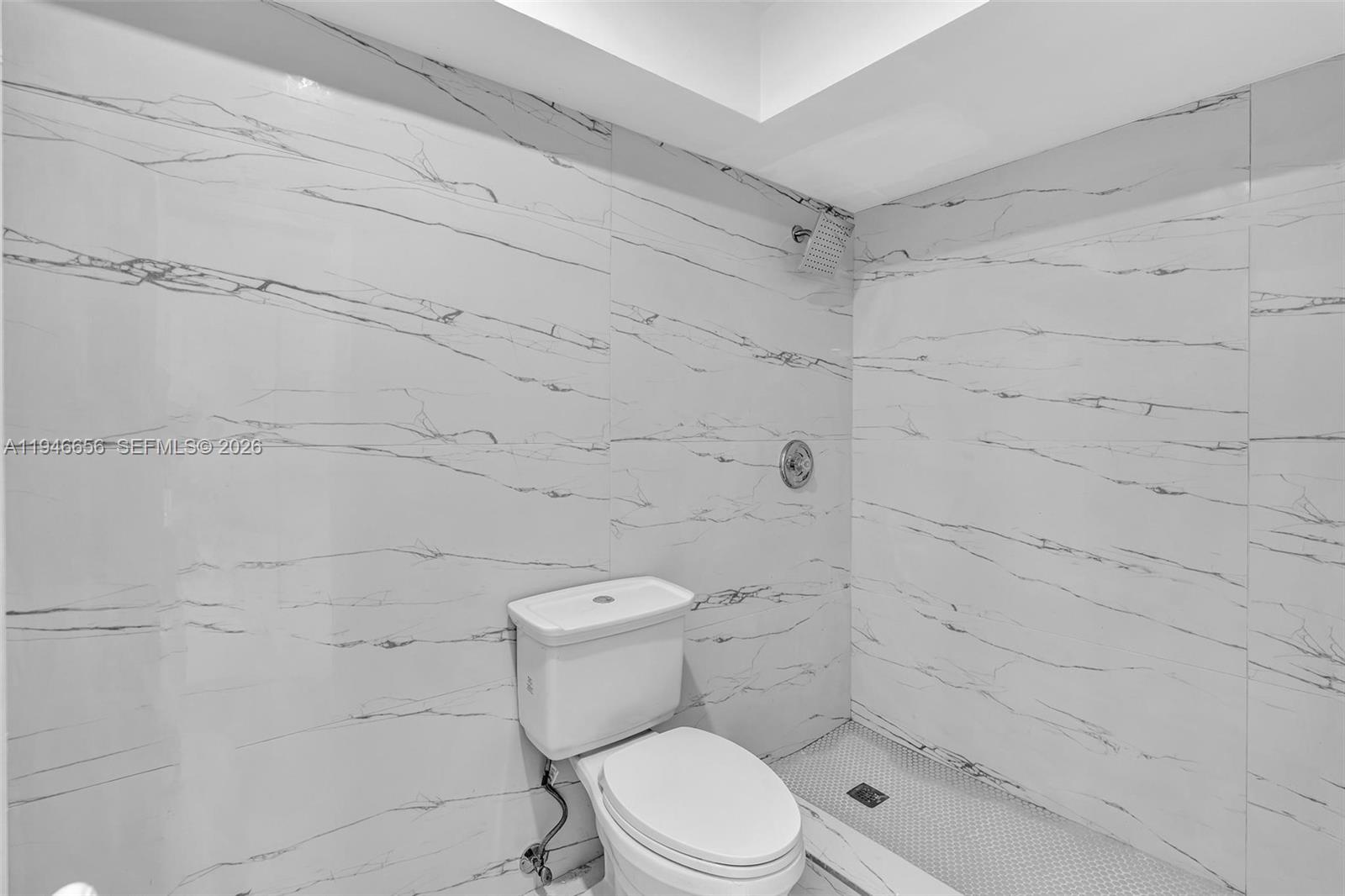 17532 NW 61st Ct N Hialeah, FL 33015