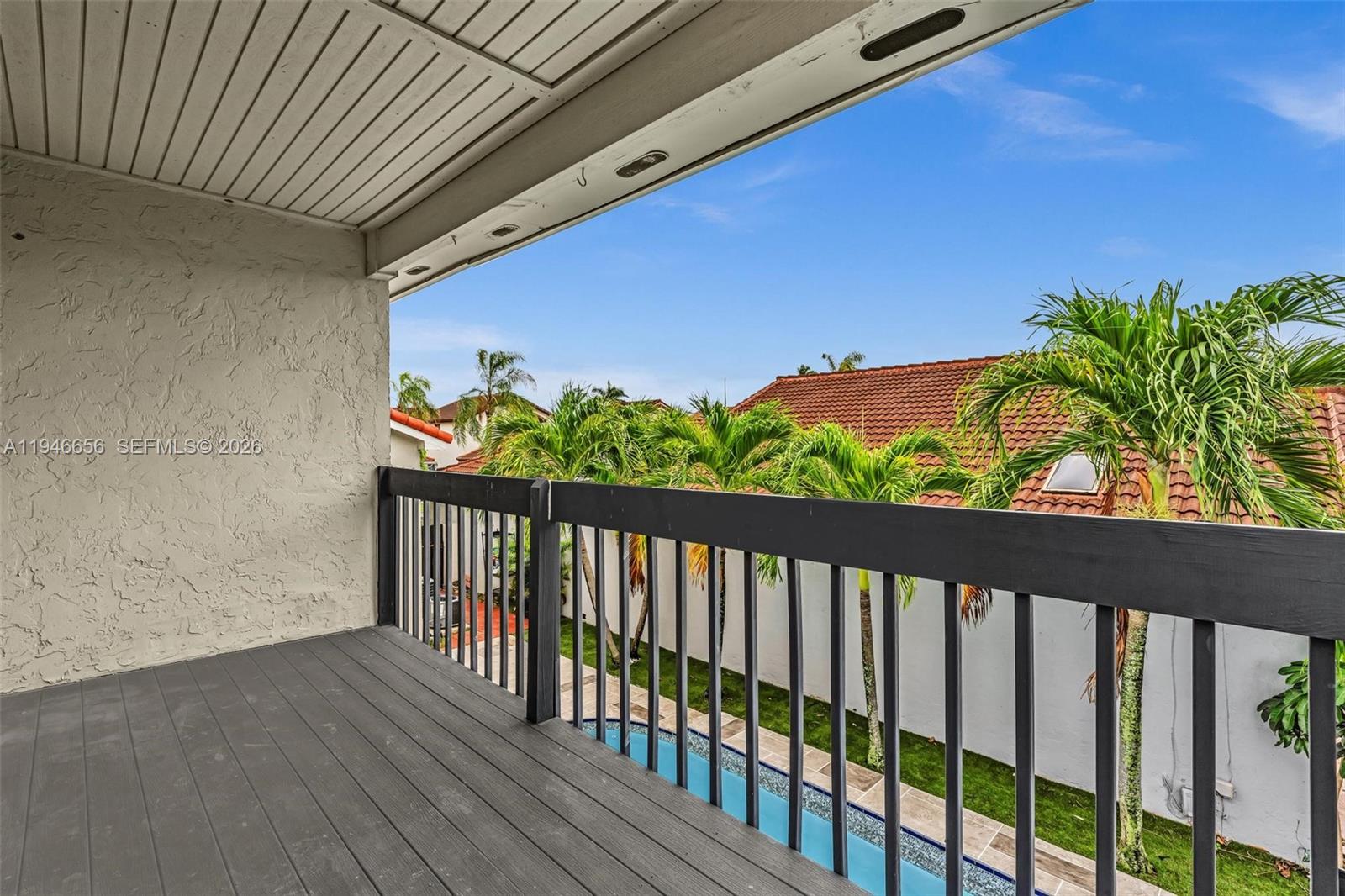 17532 NW 61st Ct N Hialeah, FL 33015