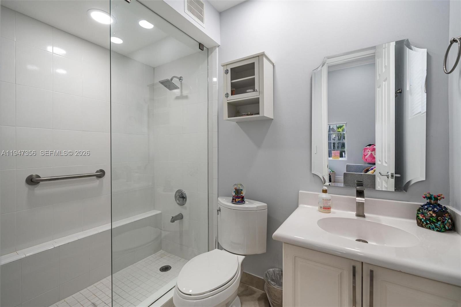 20920 NE 32nd Ave Aventura, FL 33180