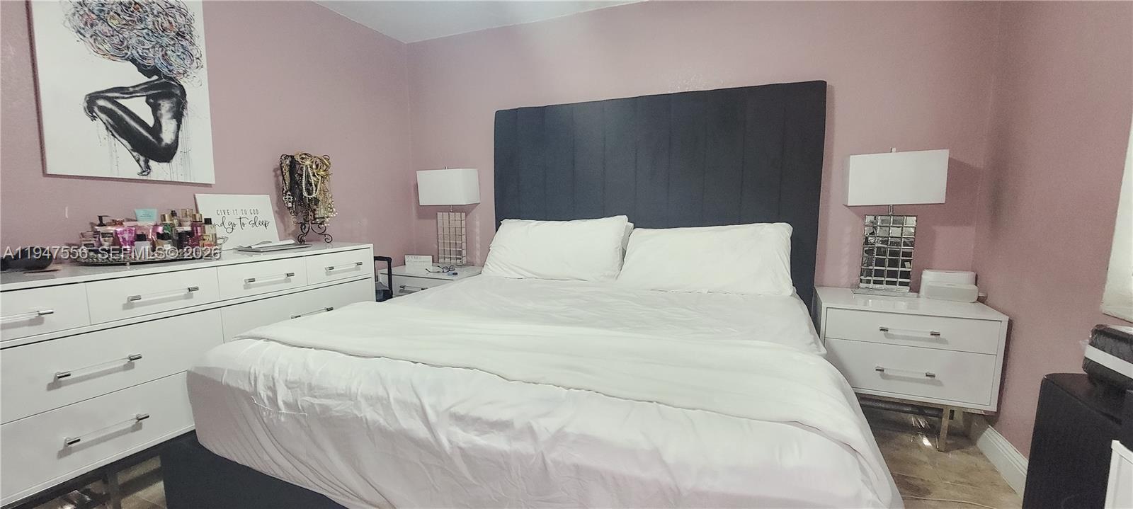 10330 NW 36th Ct Miami, FL 33147