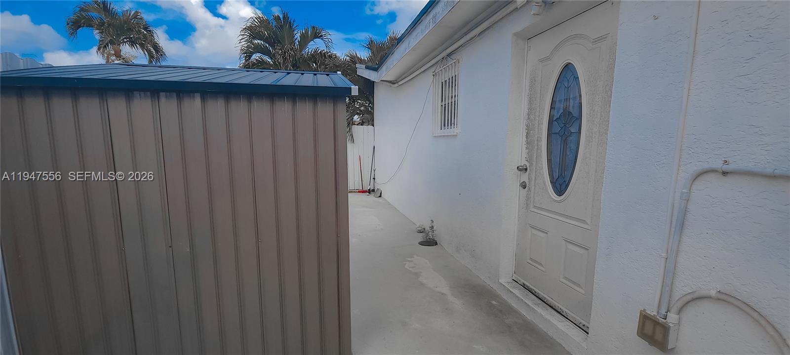 10330 NW 36th Ct Miami, FL 33147