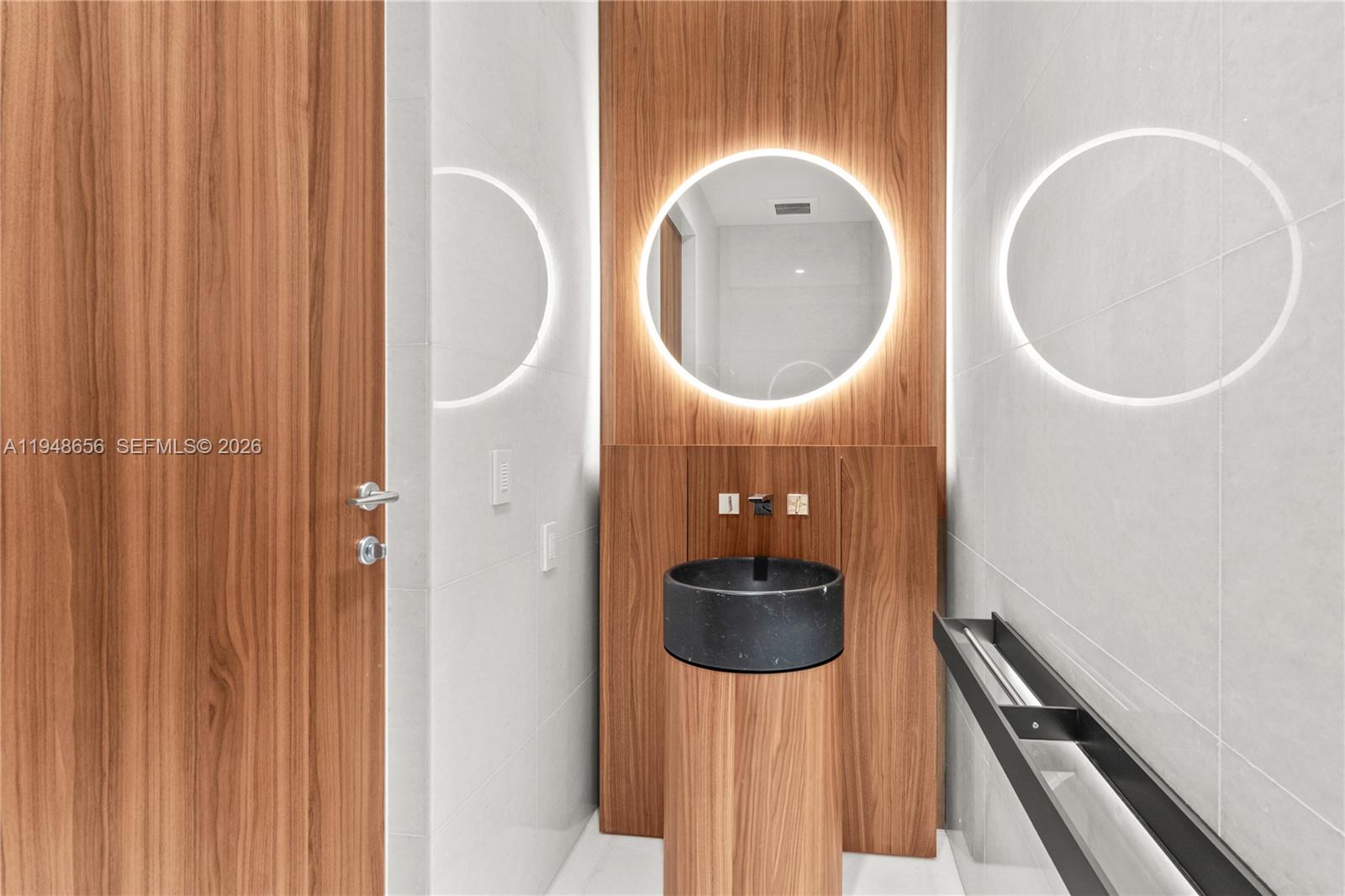 5 Grove Isle #L405 Miami, FL 33133