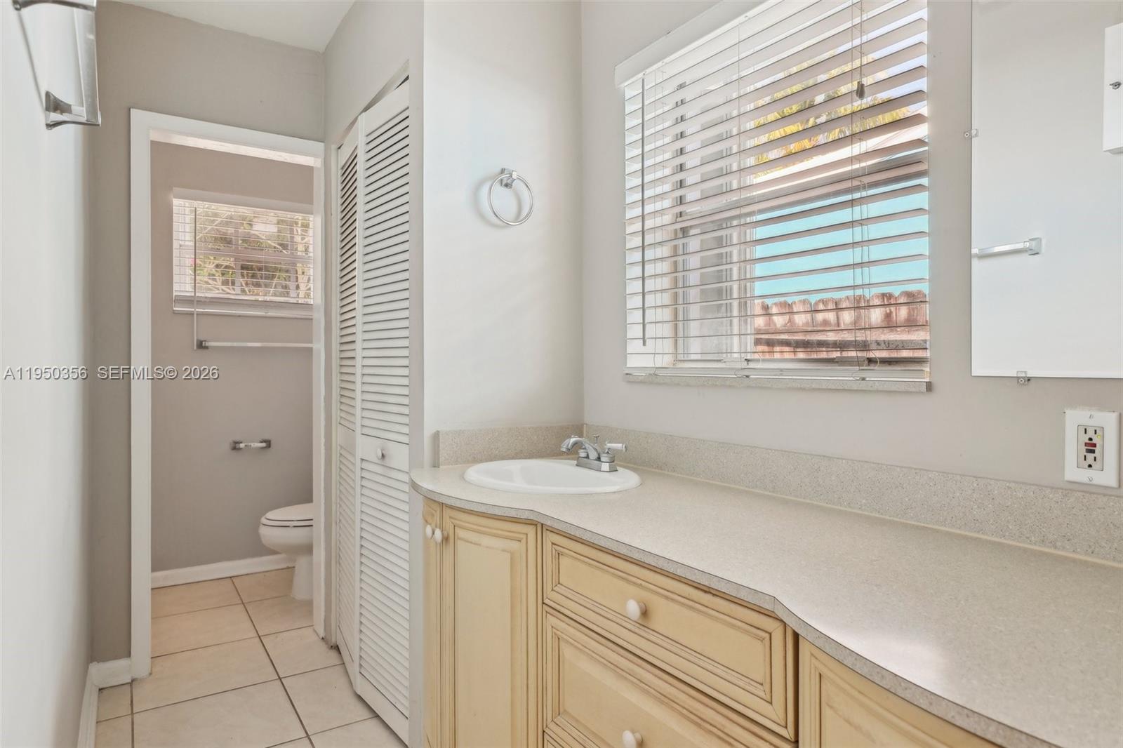 1531 N 17th Ave N Lake Worth, FL 33460