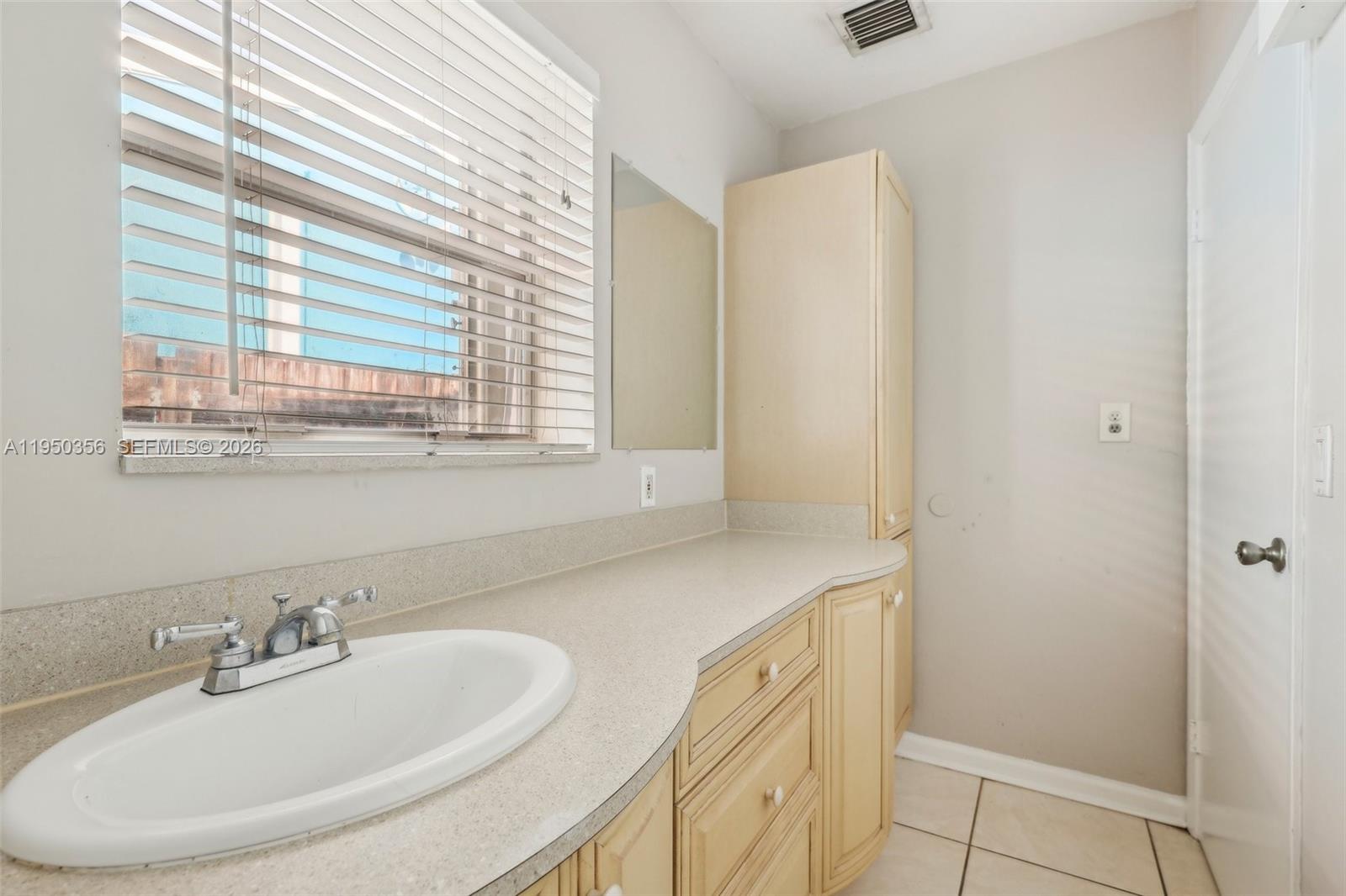 1531 N 17th Ave N Lake Worth, FL 33460