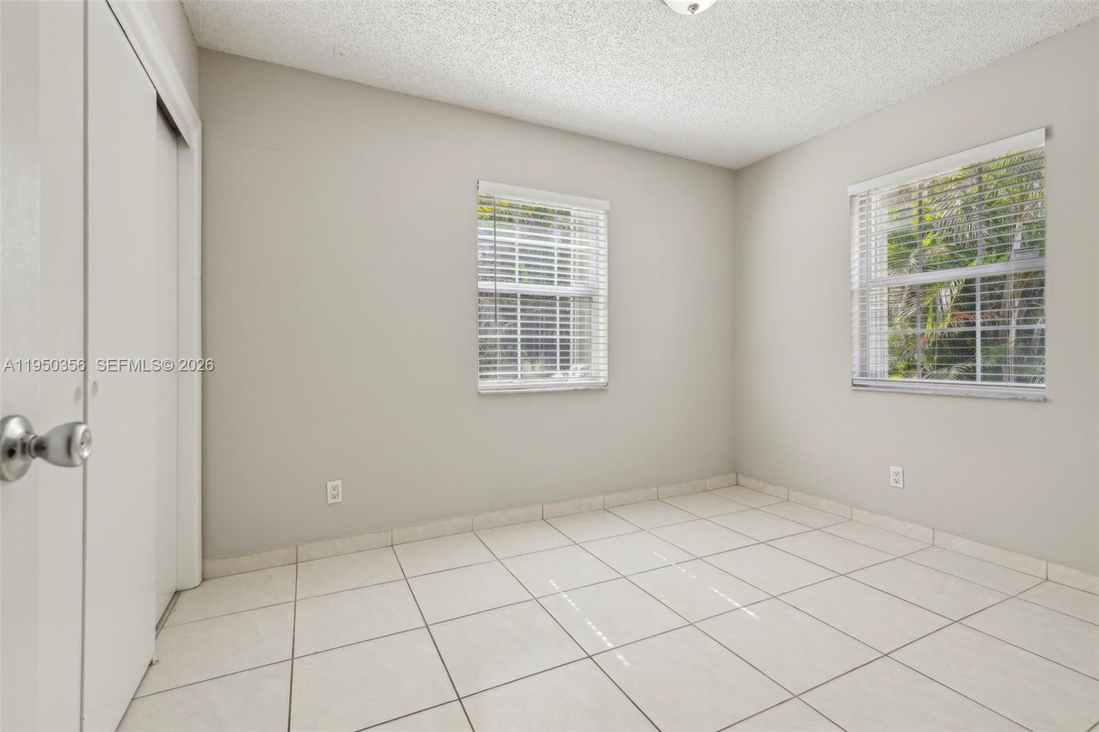 1531 N 17th Ave N Lake Worth, FL 33460