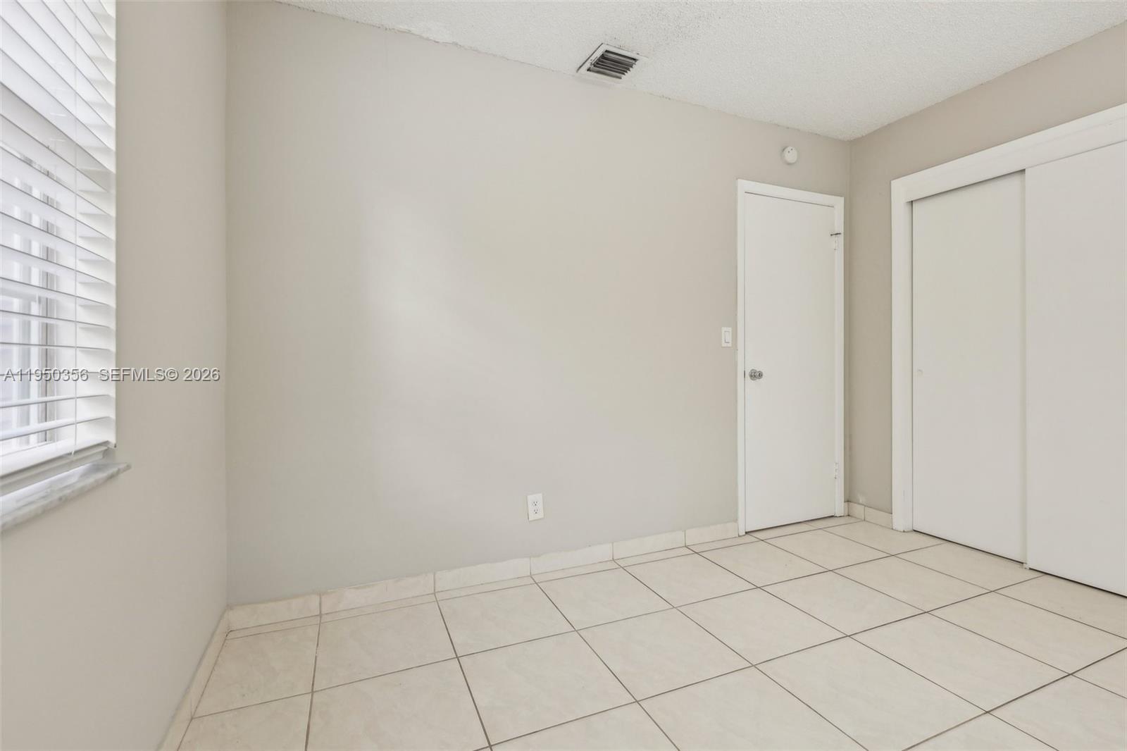 1531 N 17th Ave N Lake Worth, FL 33460