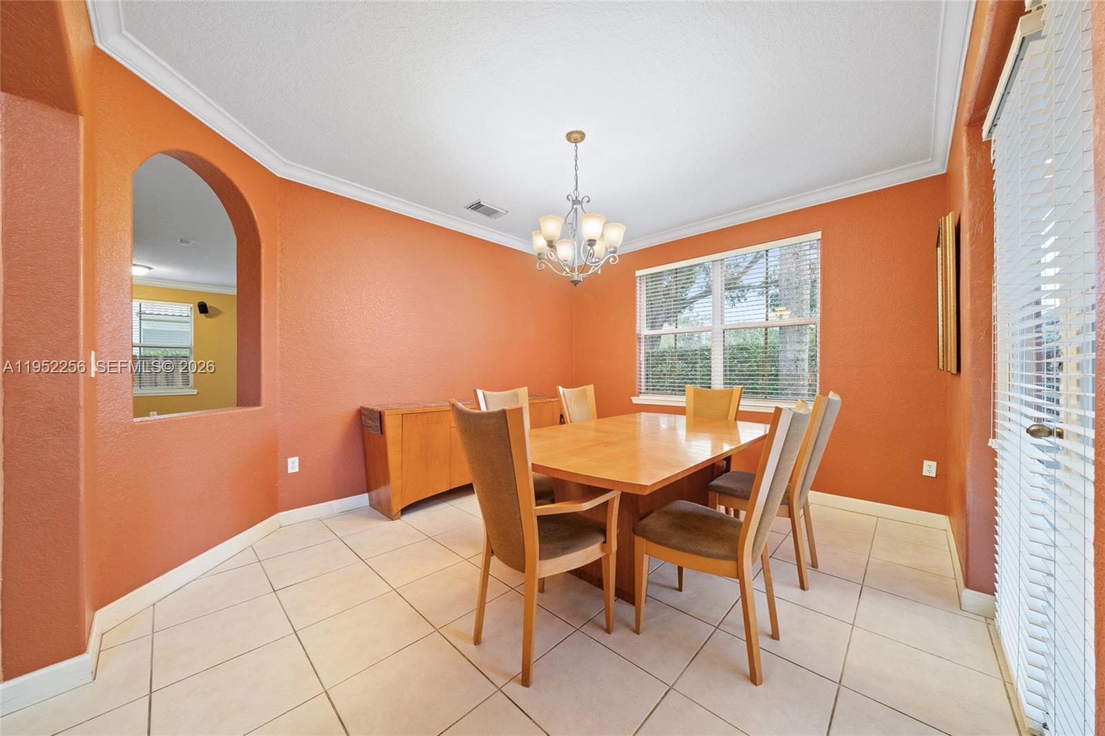 5902 SW 166th Ct Miami, FL 33193