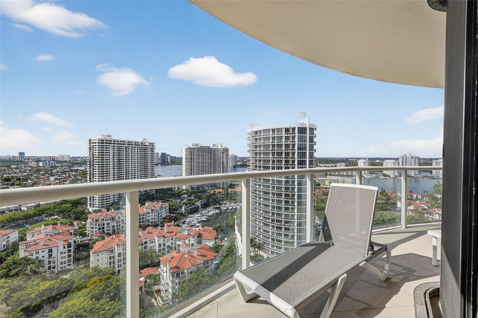 4000 Island Blvd #2602 Aventura, FL 33160