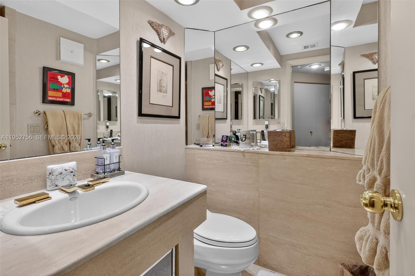 4000 Island Blvd #2602 Aventura, FL 33160