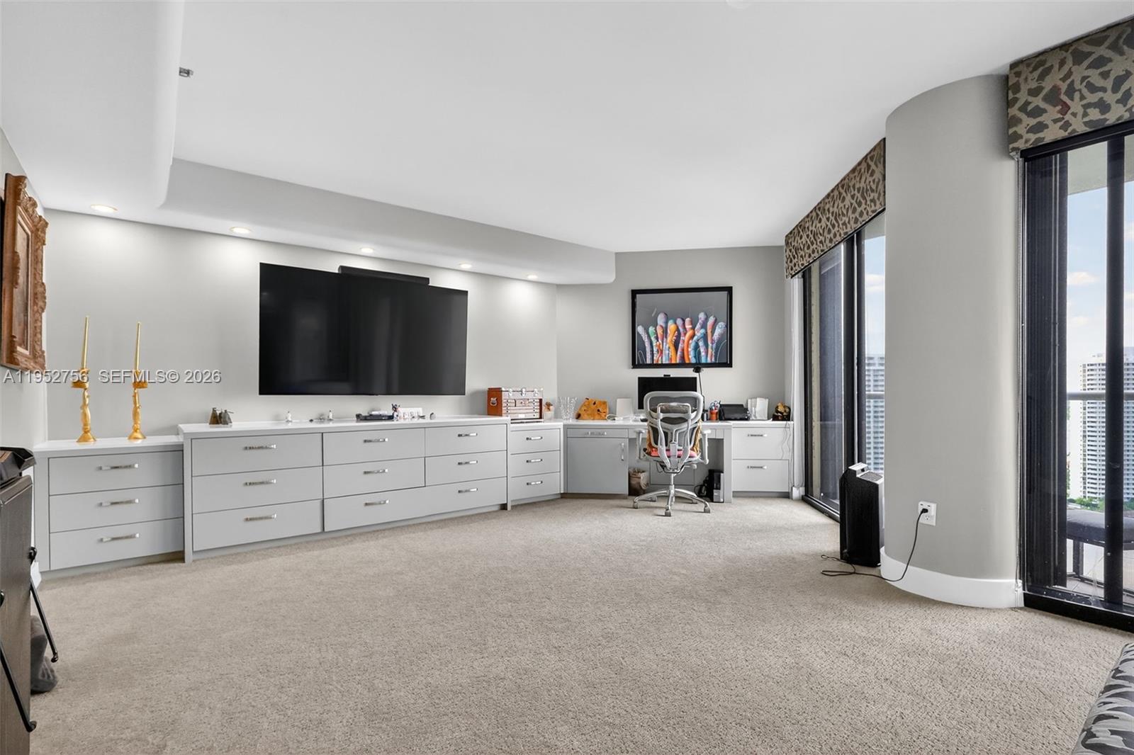 4000 Island Blvd #2602 Aventura, FL 33160