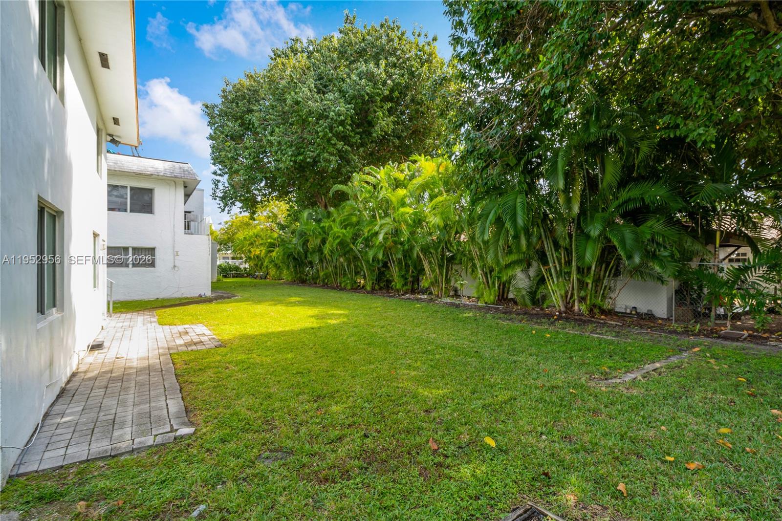 560 NE 63rd St Miami, FL 33138