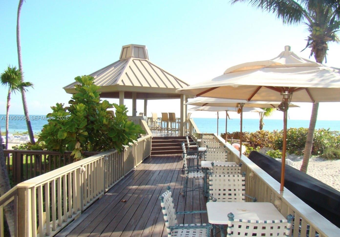 image Towers of Key Biscayne8