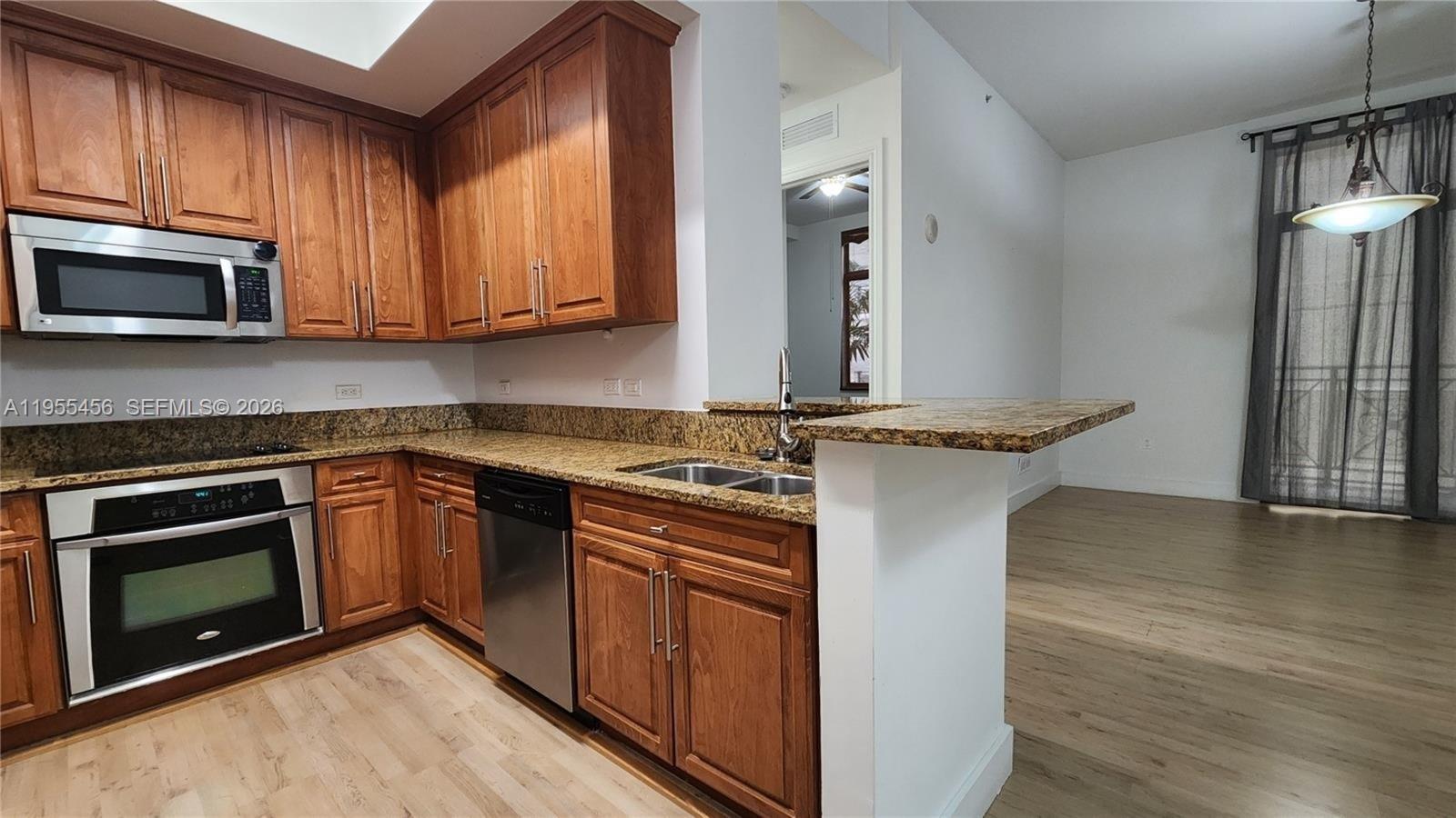 1805 Ponce De Leon Blvd #512