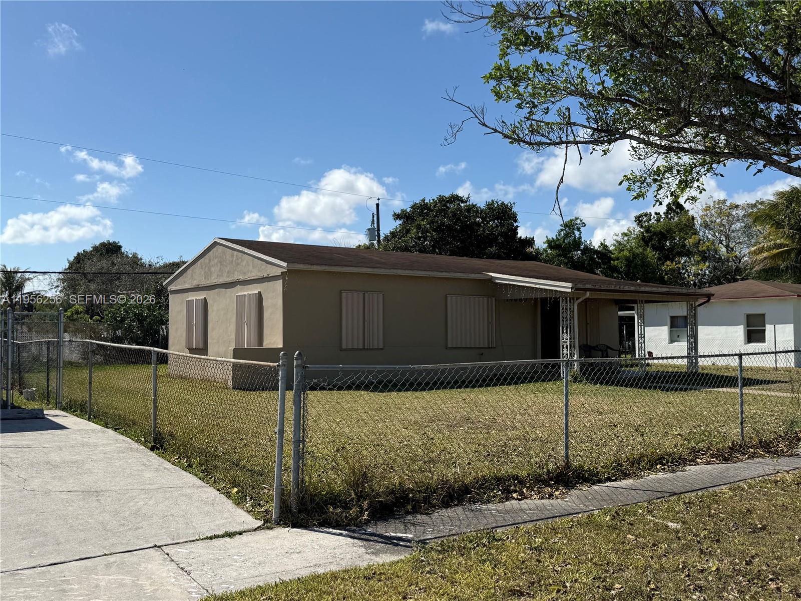 14680 Tyler St Miami, FL 33176