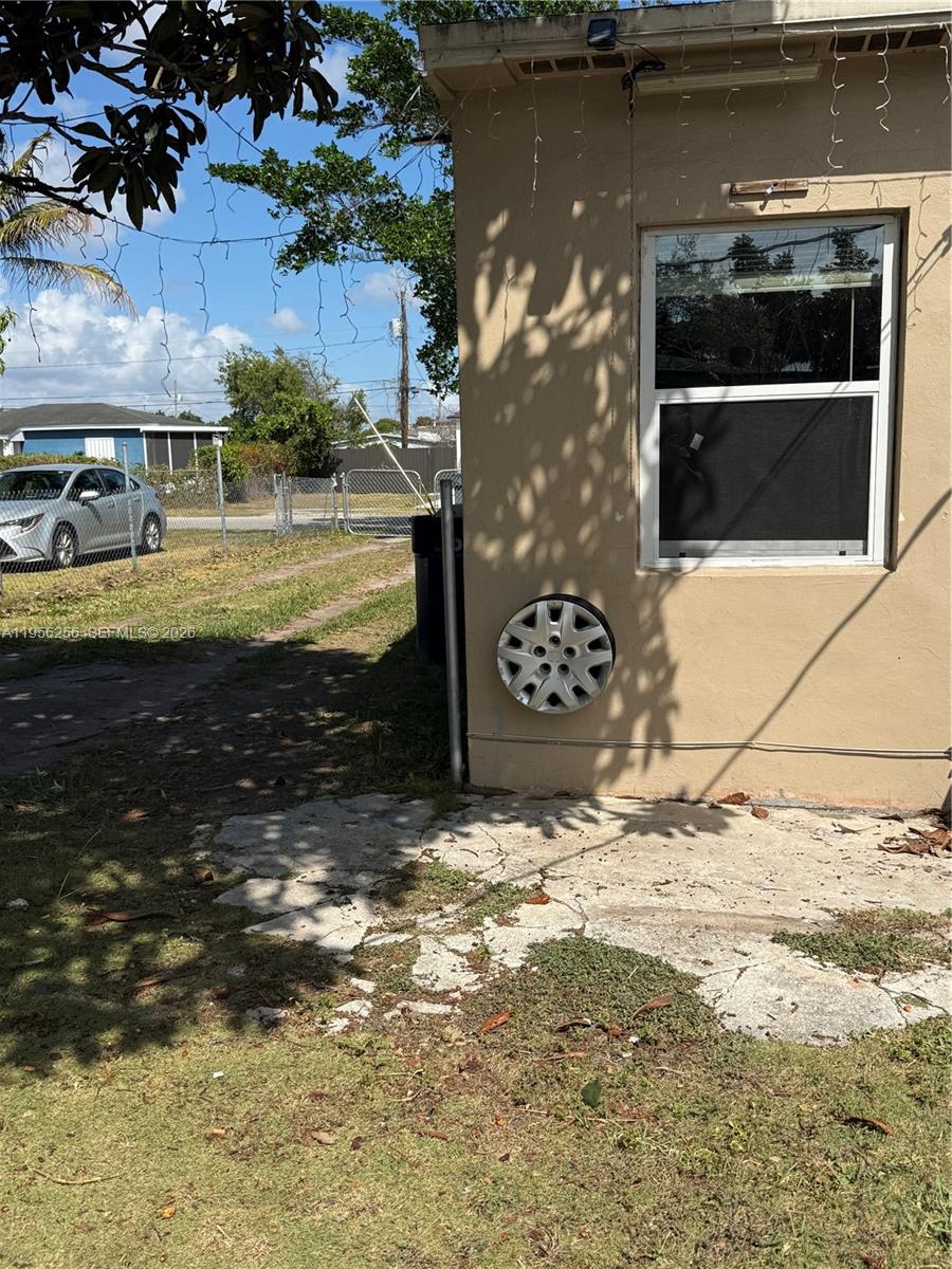 14680 Tyler St Miami, FL 33176