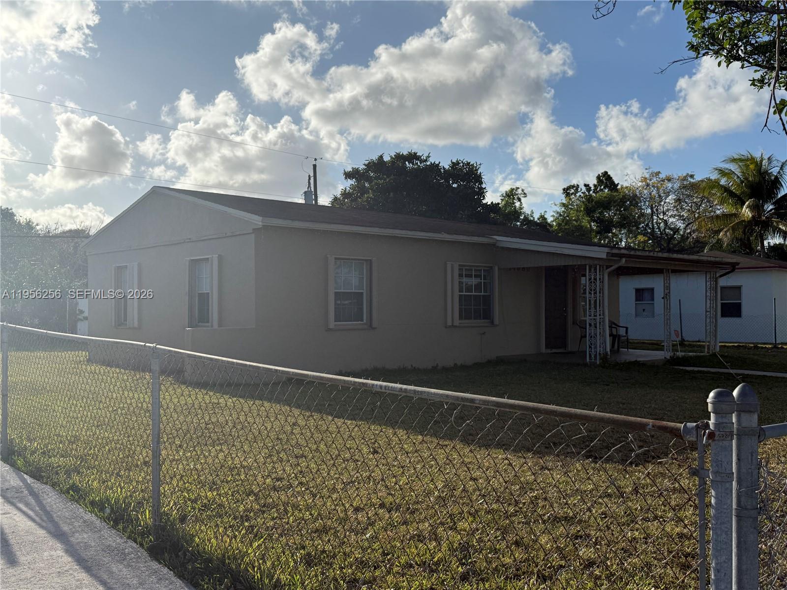 14680 Tyler St Miami, FL 33176