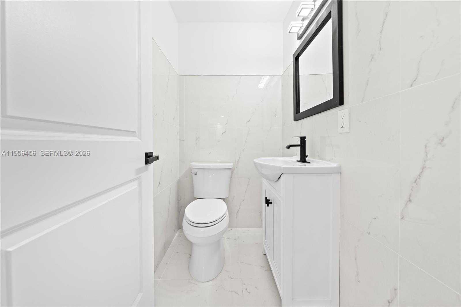 405 Bontona Ave Fort Lauderdale, FL 33301