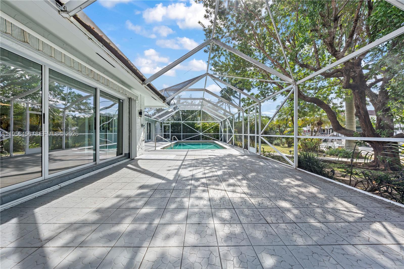 405 Bontona Ave Fort Lauderdale, FL 33301