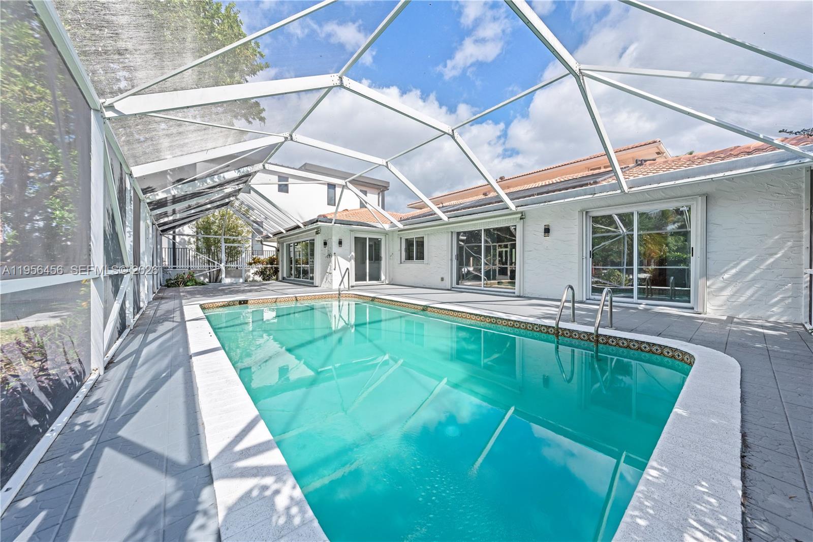 405 Bontona Ave Fort Lauderdale, FL 33301