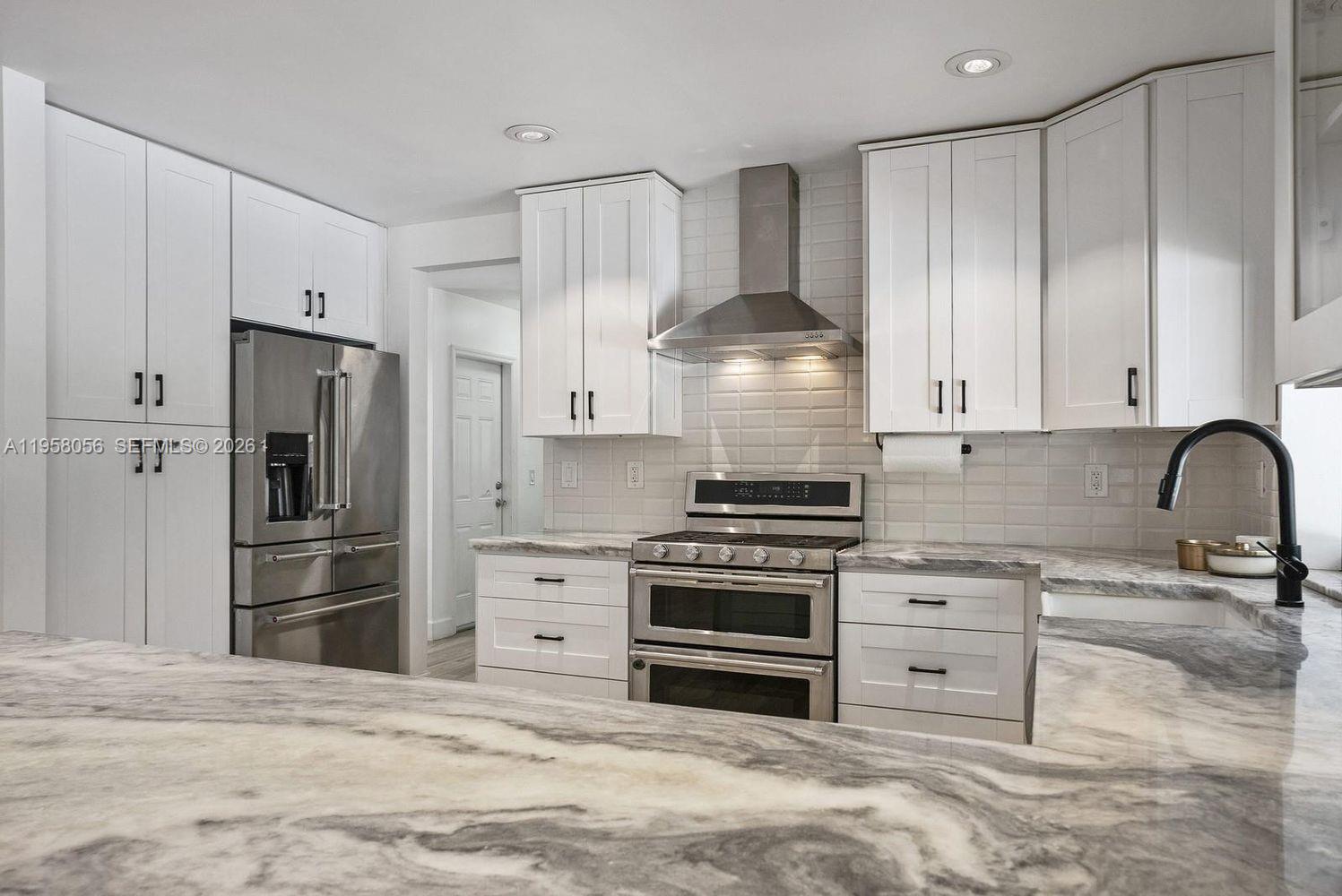 8705 SW 176th St Palmetto Bay, FL 33157