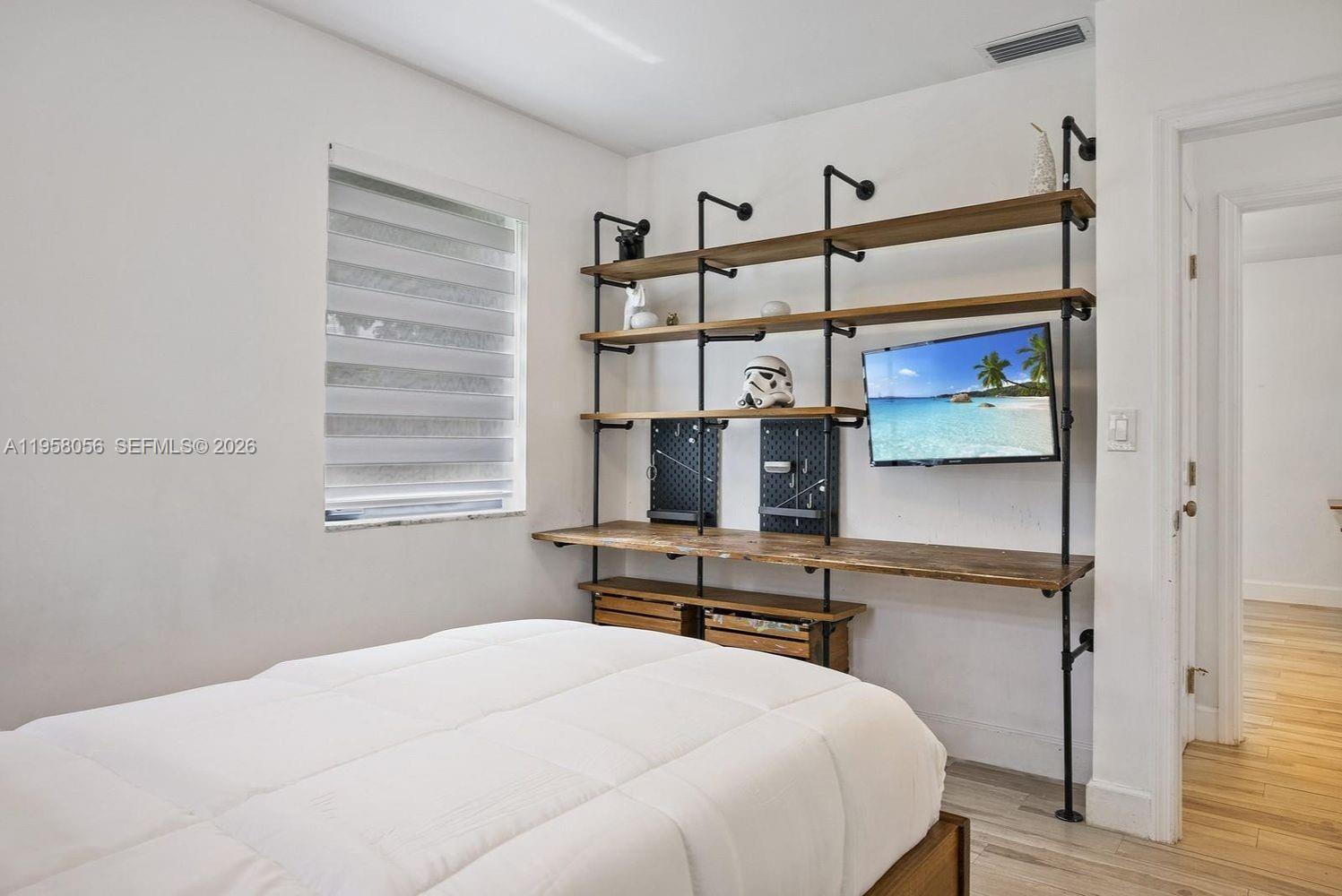 8705 SW 176th St Palmetto Bay, FL 33157