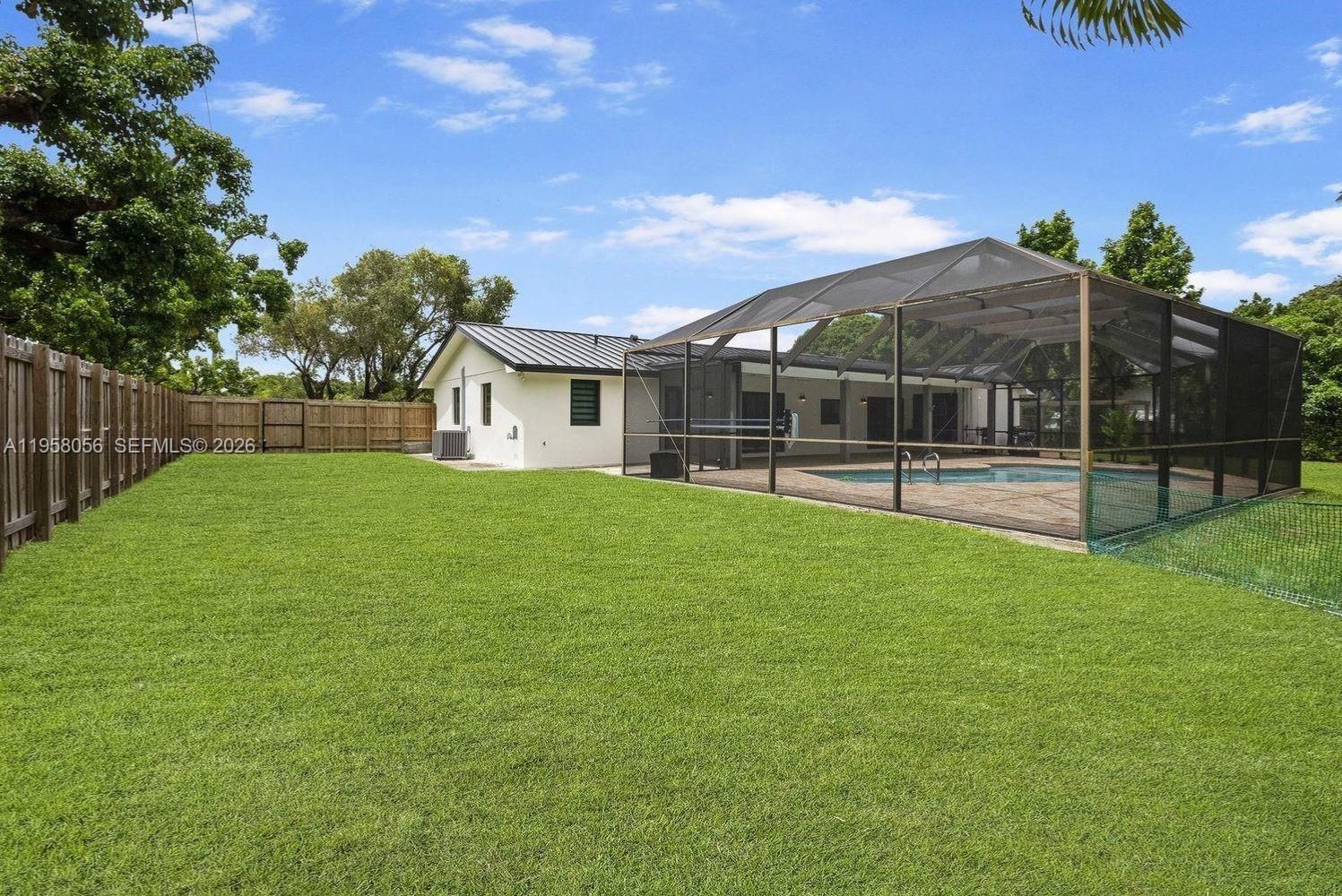 8705 SW 176th St Palmetto Bay, FL 33157
