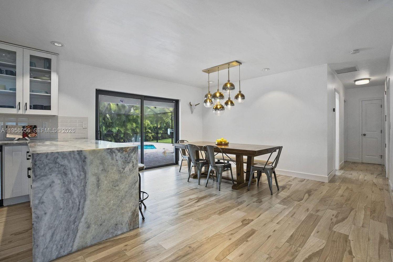 8705 SW 176th St Palmetto Bay, FL 33157