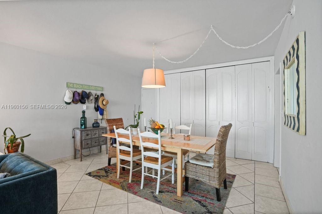 5005 Collins Ave #504 Miami Beach, FL 33140