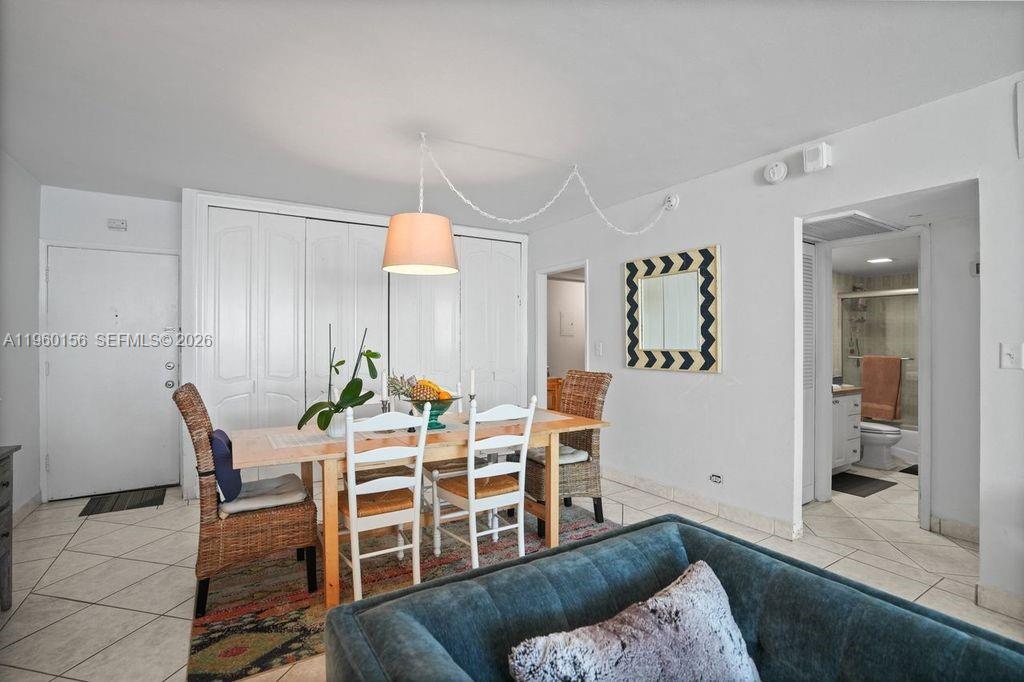 5005 Collins Ave #504 Miami Beach, FL 33140