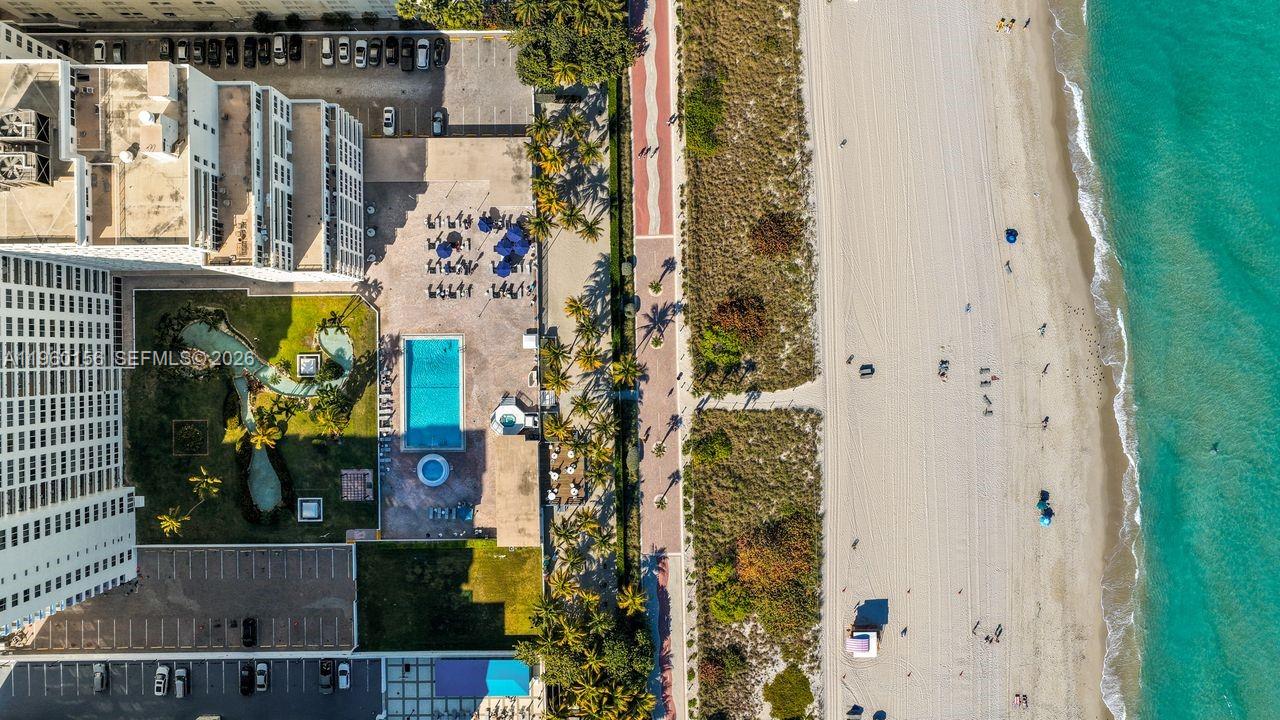 5005 Collins Ave #504 Miami Beach, FL 33140