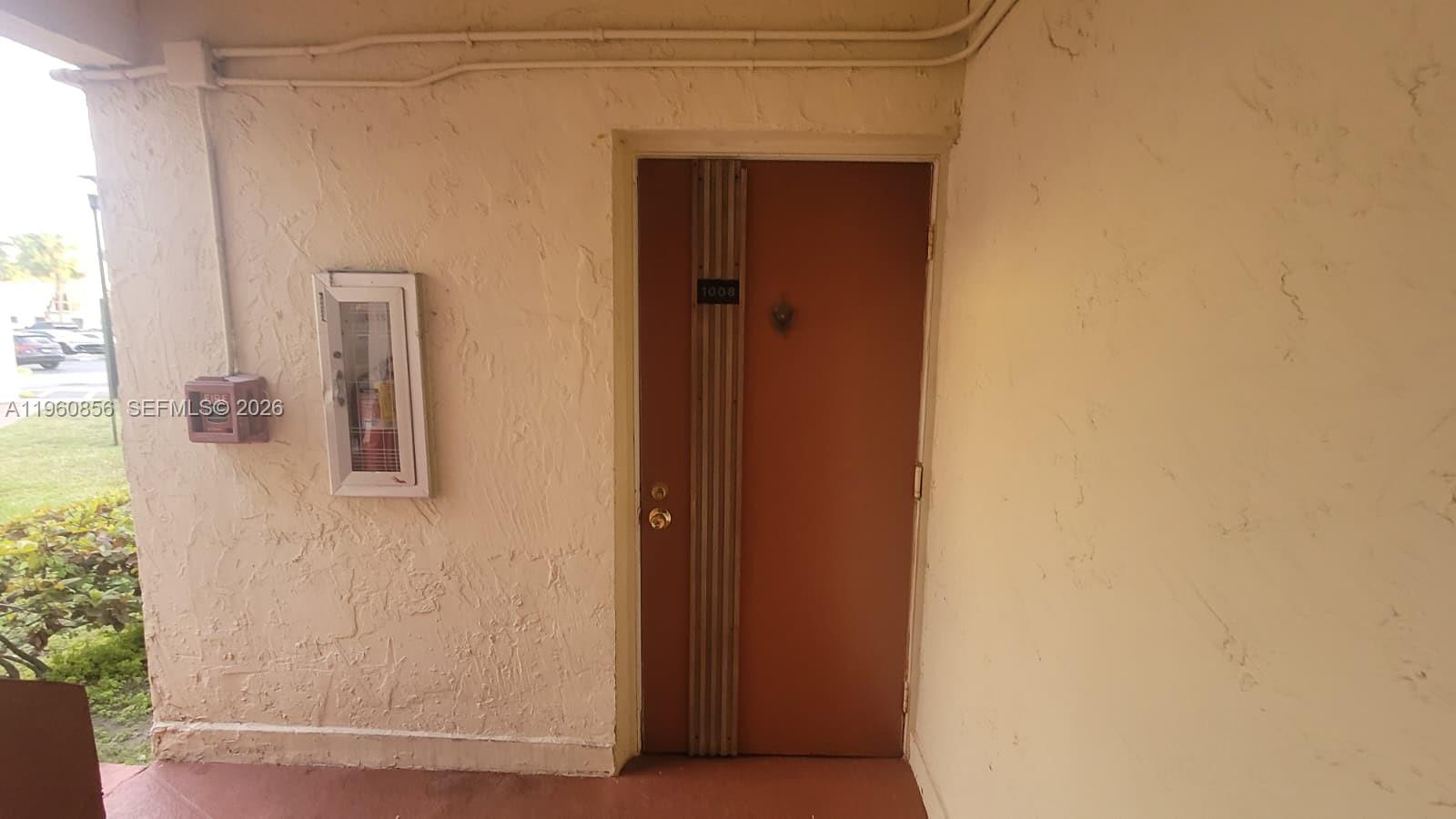 8520 SW 149th Ave #1008 Miami, FL 33193