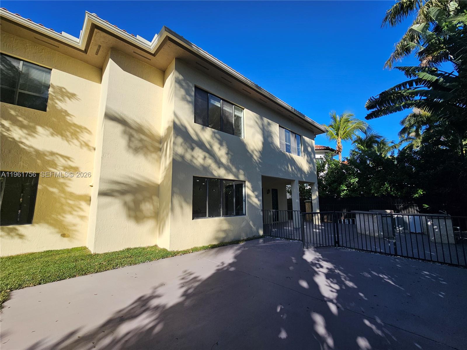 7996 SW 195th St Cutler Bay, FL 33157