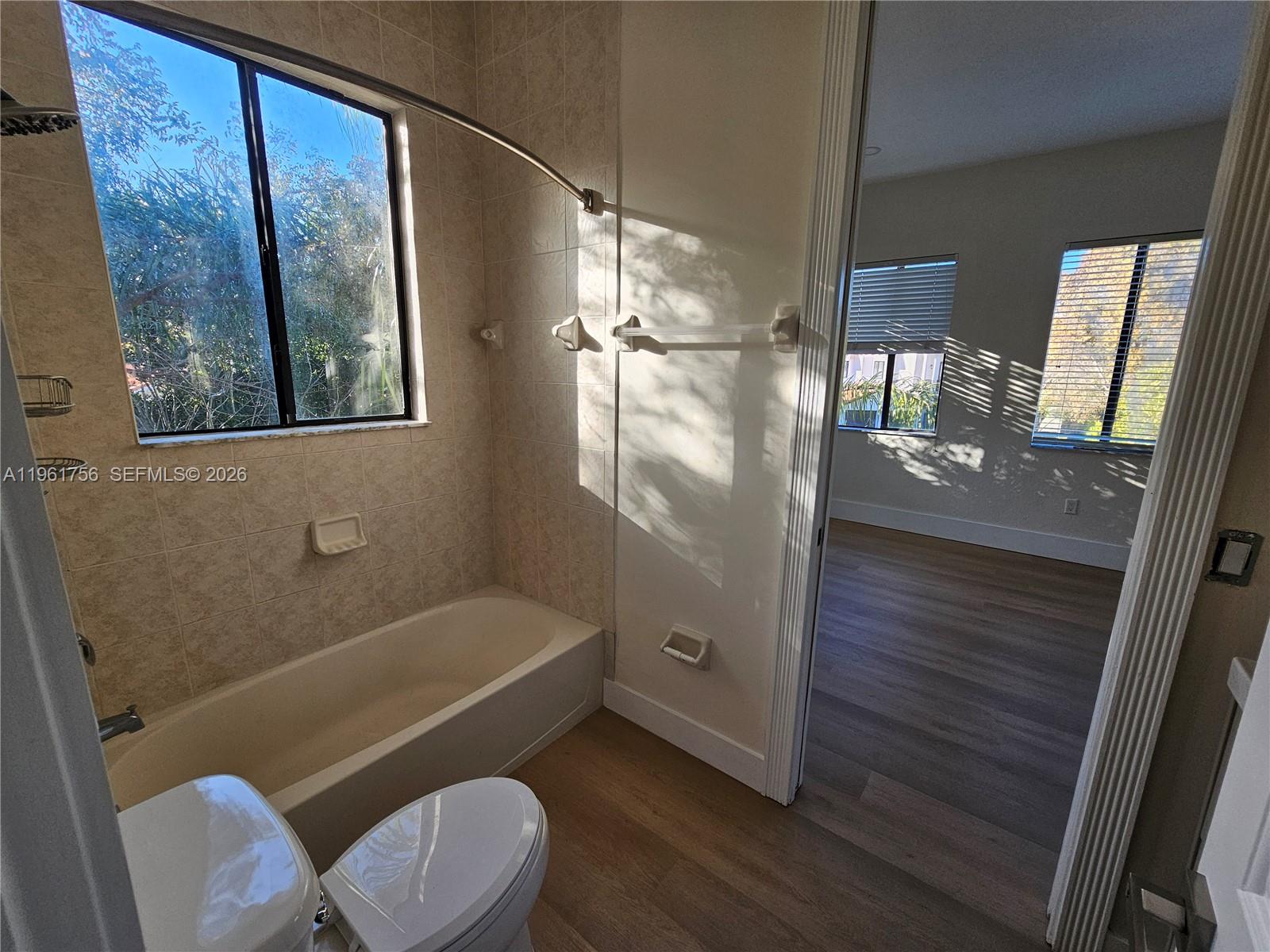 7996 SW 195th St Cutler Bay, FL 33157