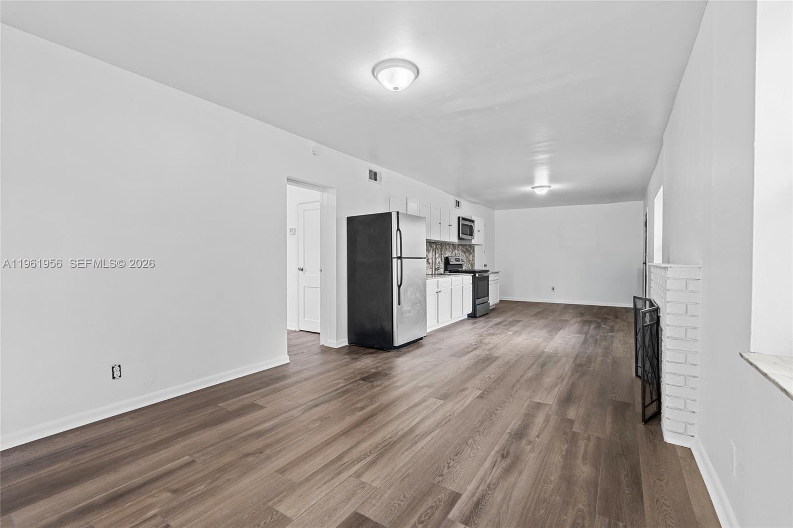 201 S Biscayne Riv Dr Miami, FL 33169