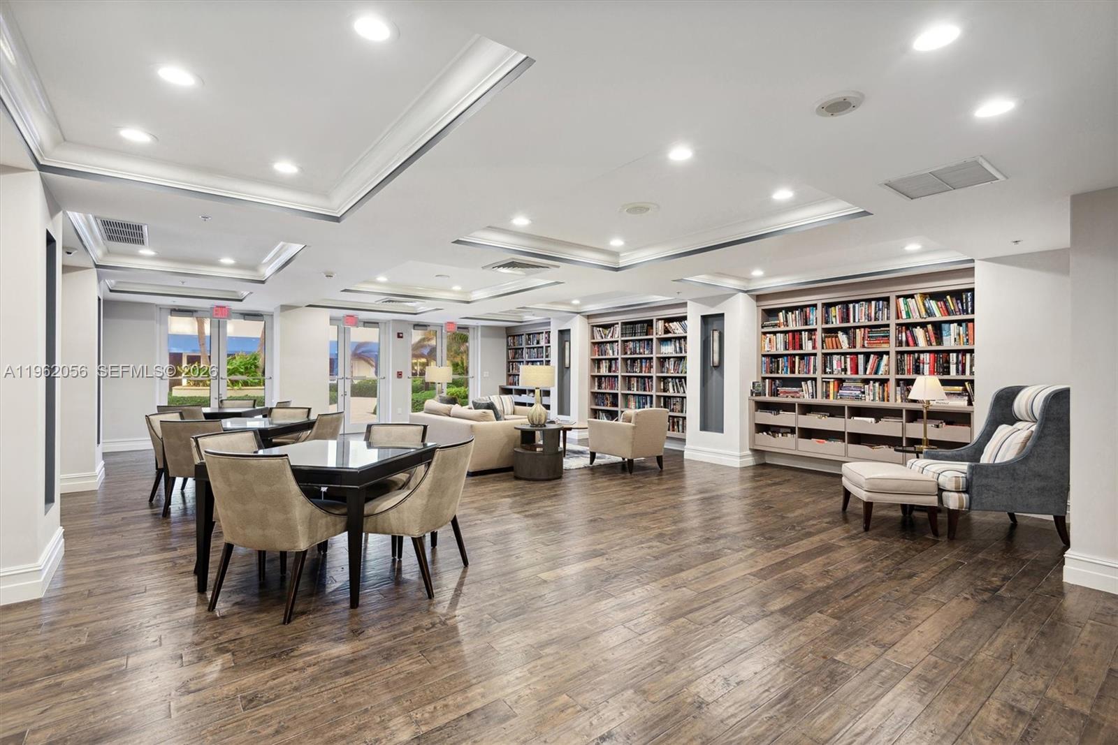 Undisclosed Address Hollywood, FL 33019