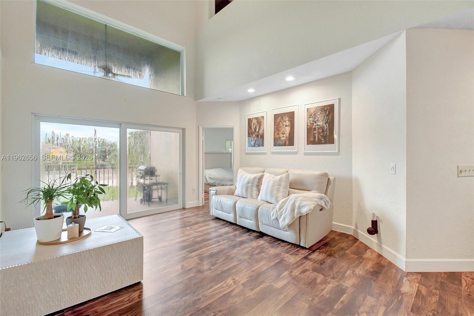 16339 Malibu Dr #22 Weston, FL 33326