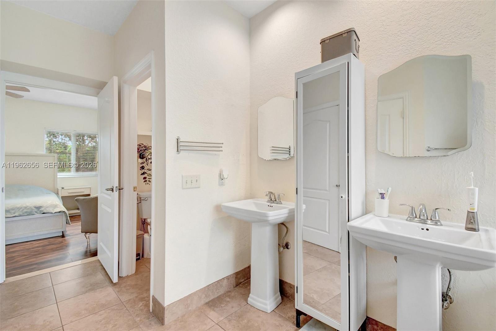 16339 Malibu Dr #22 Weston, FL 33326