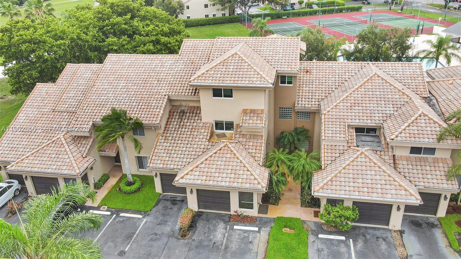16339 Malibu Dr #22 Weston, FL 33326