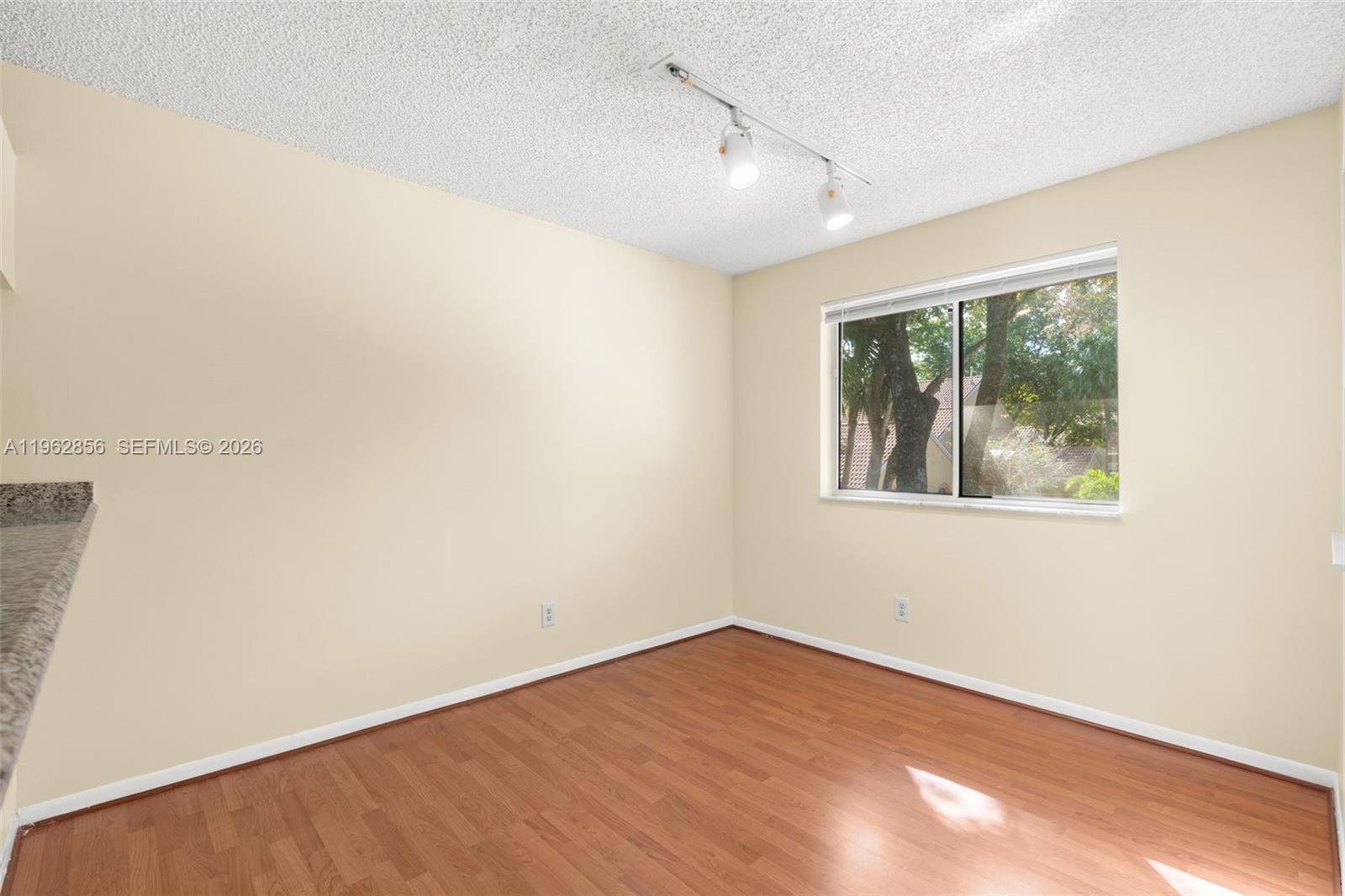 1208 Coral Clb Dr #1208 Coral Springs, FL 33071