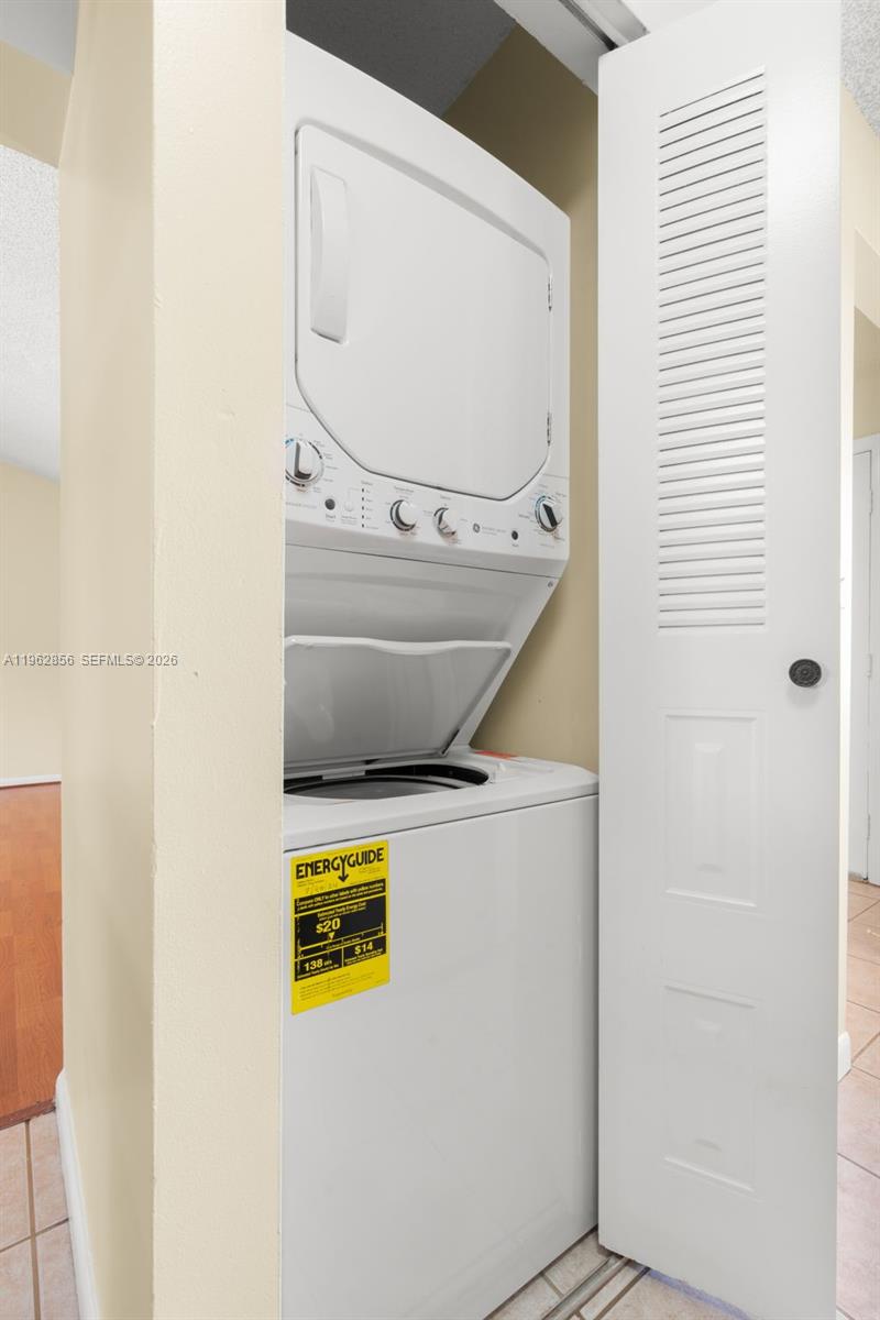 1208 Coral Clb Dr #1208 Coral Springs, FL 33071