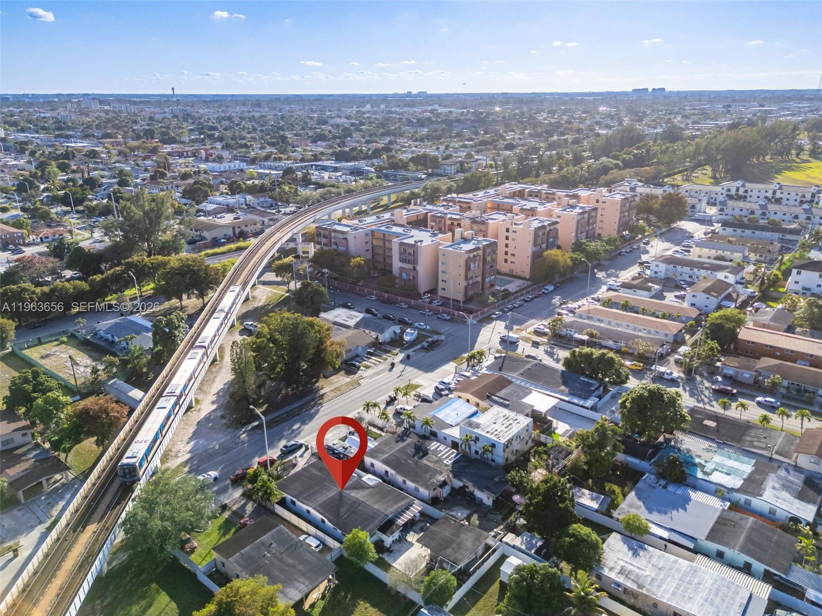 533 E 23rd St Hialeah, FL 33013