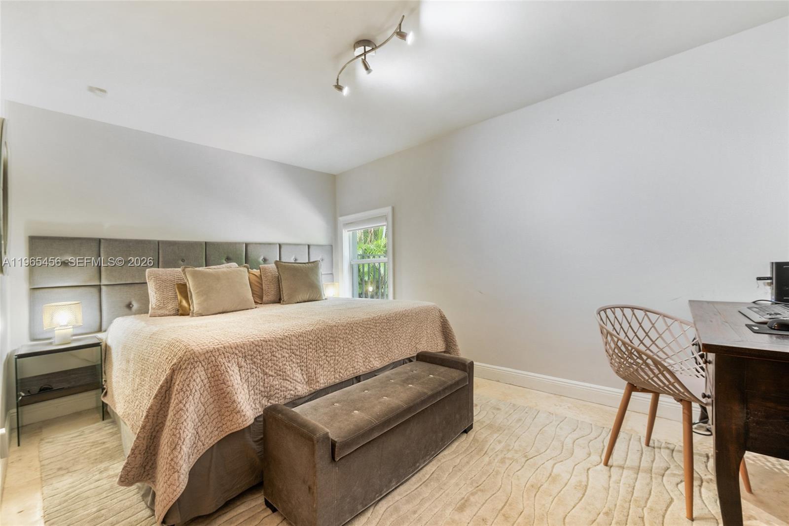 7401 SW 117th St Pinecrest, FL 33156