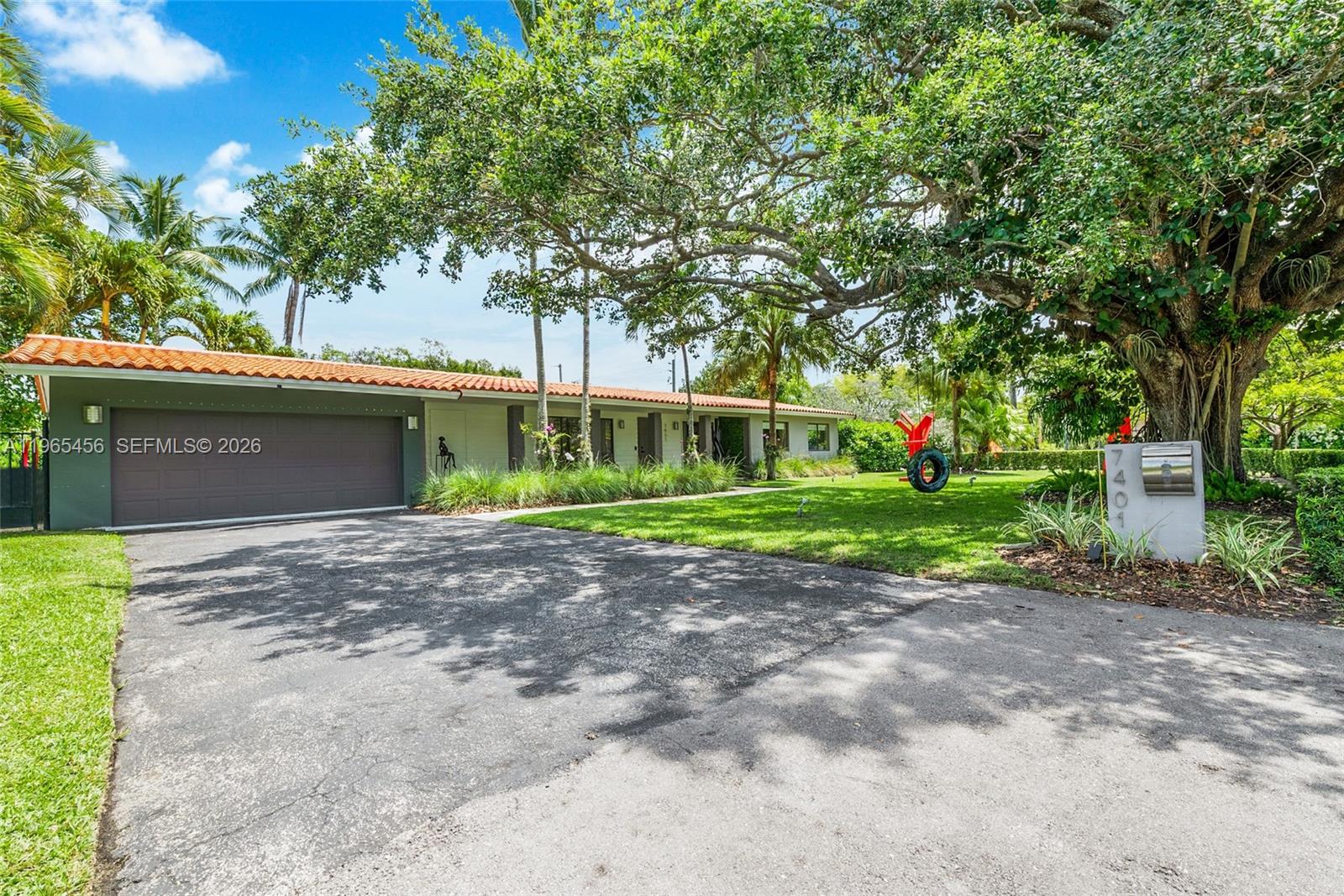 7401 SW 117th St Pinecrest, FL 33156