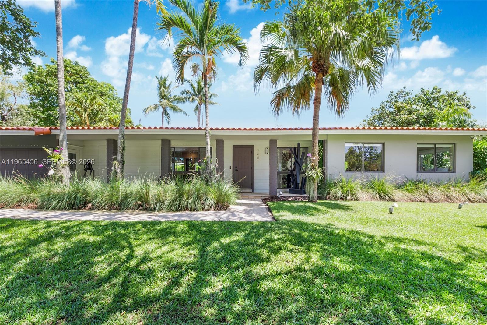 7401 SW 117th St Pinecrest, FL 33156