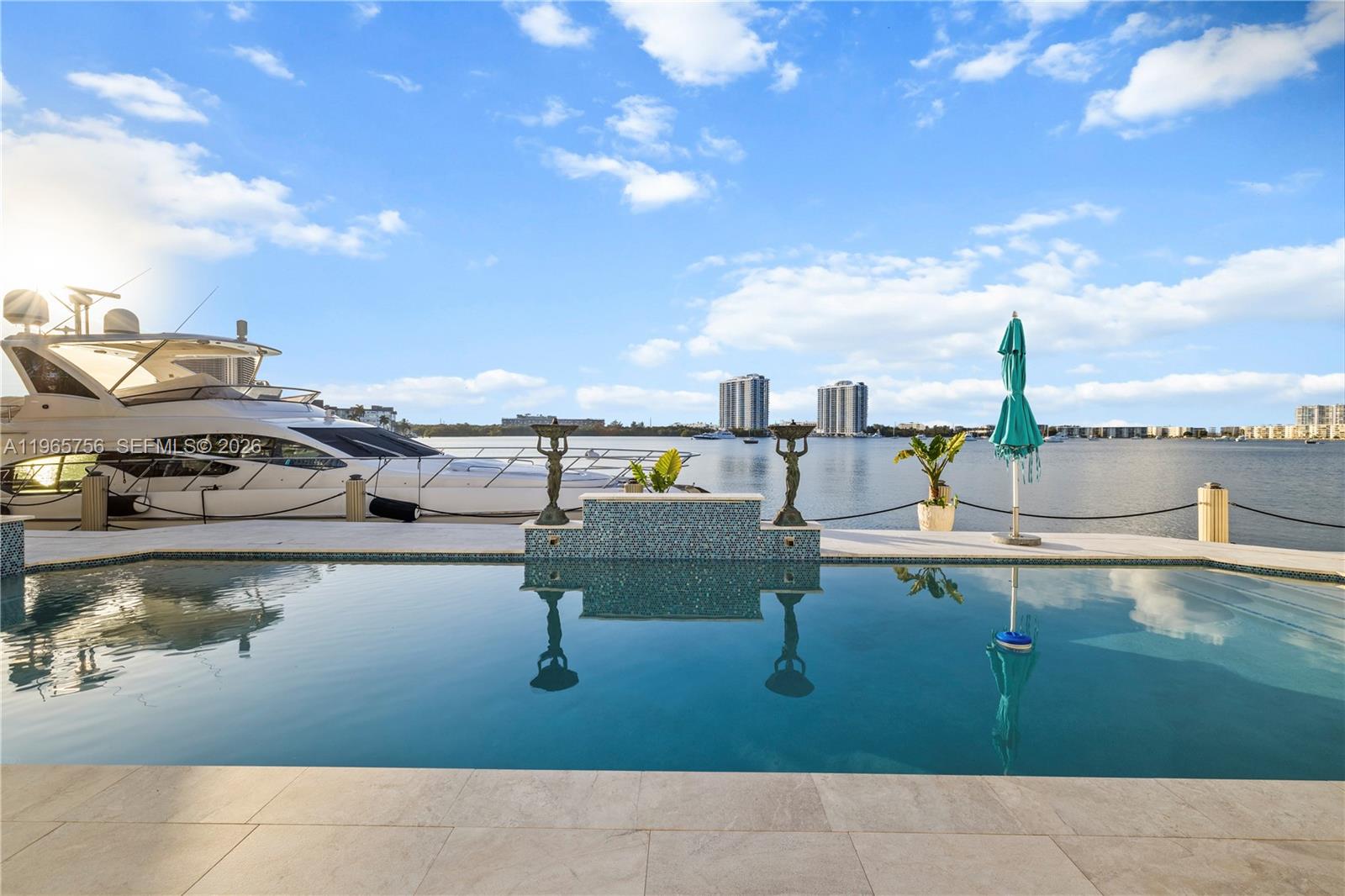 16479 NE 30th Ave North Miami Beach, FL 33160