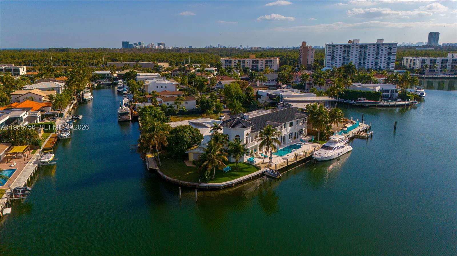 16479 NE 30th Ave North Miami Beach, FL 33160