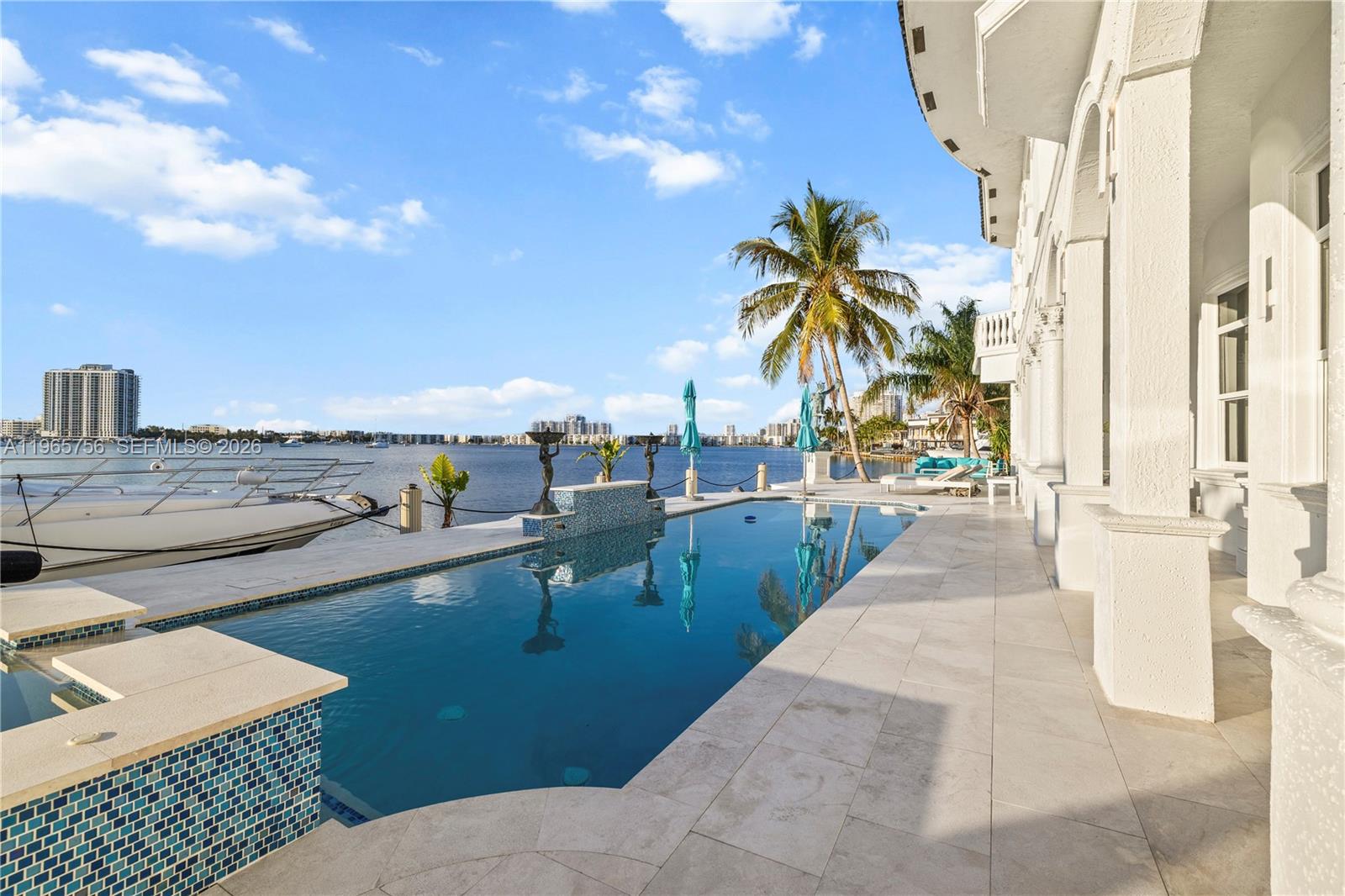 16479 NE 30th Ave North Miami Beach, FL 33160