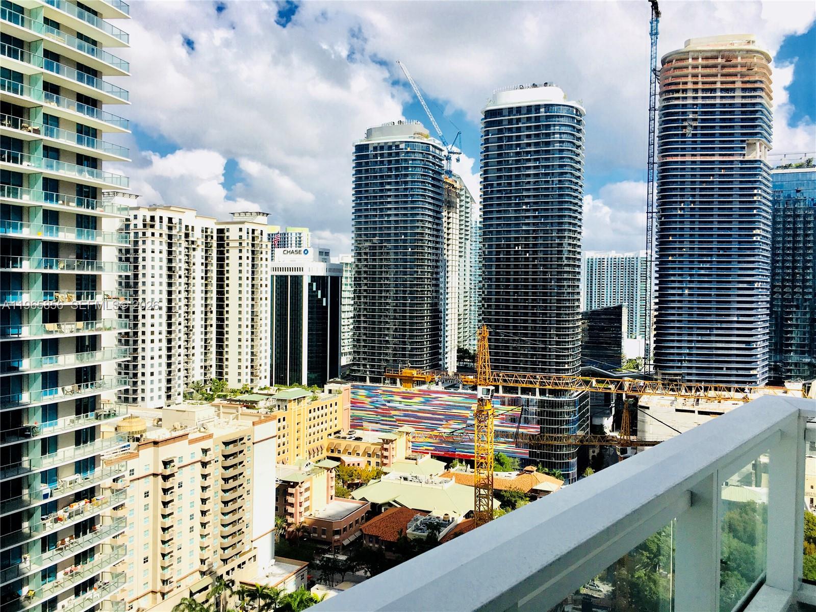 1080 Brickell Ave #2607 Miami, FL 33131